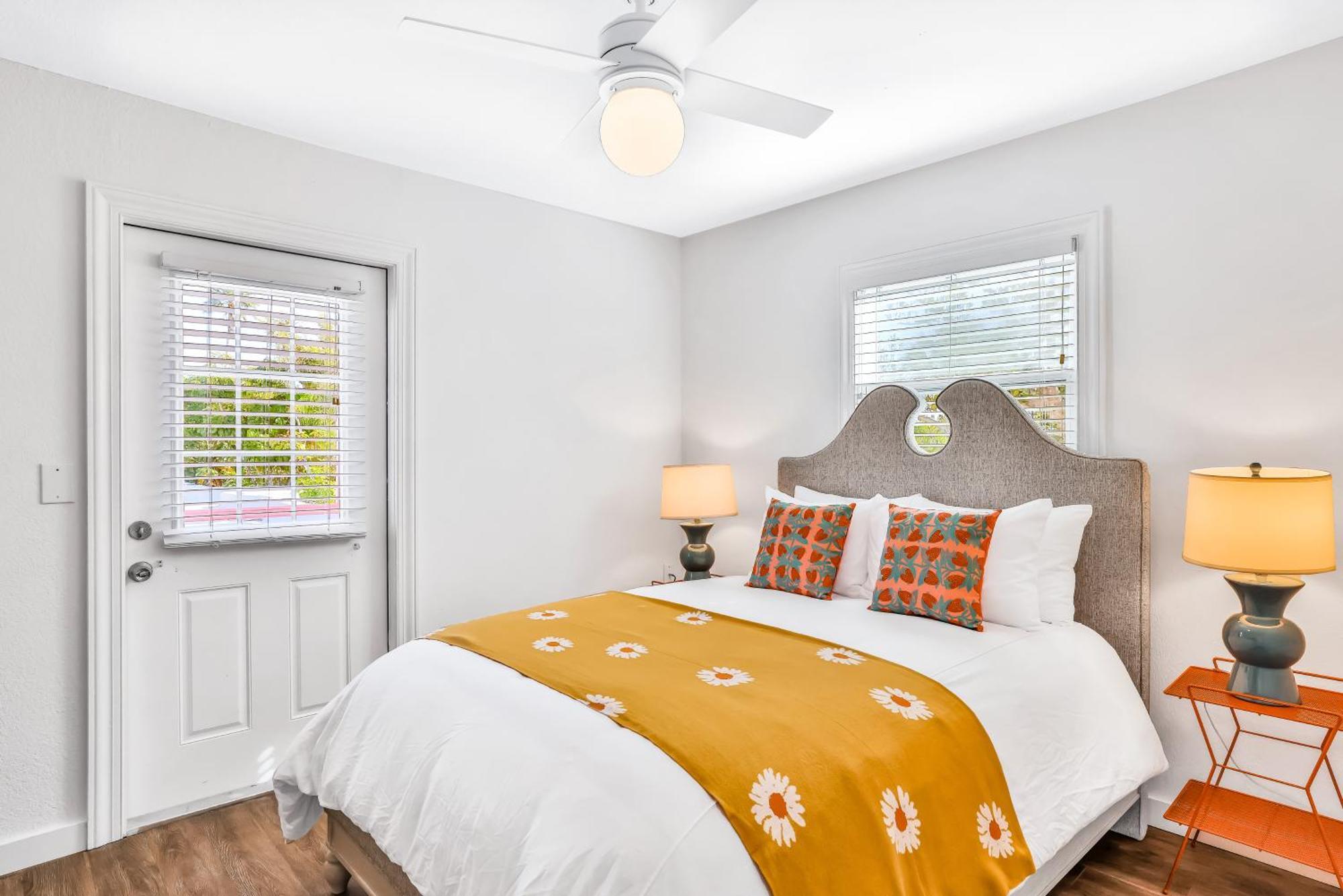 Sunrise Garden Resort Anna Maria Rum bild